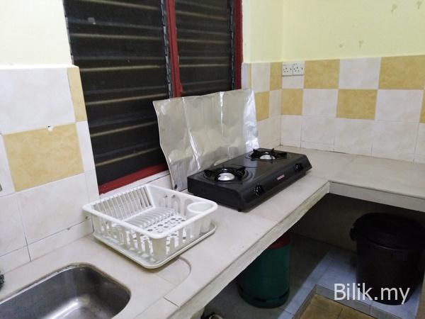 Fully Furnished Room In Apartment For Rent At Mentari Court, PJS 8