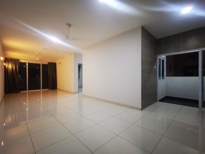 Unfurnished Room In Apartment For Rent At Aurora Residence, Lake Side City