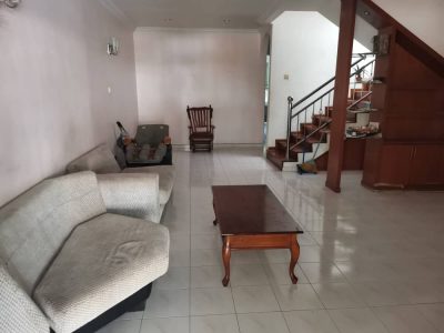 2 storey House kuantan haji Ahmad fully furnish