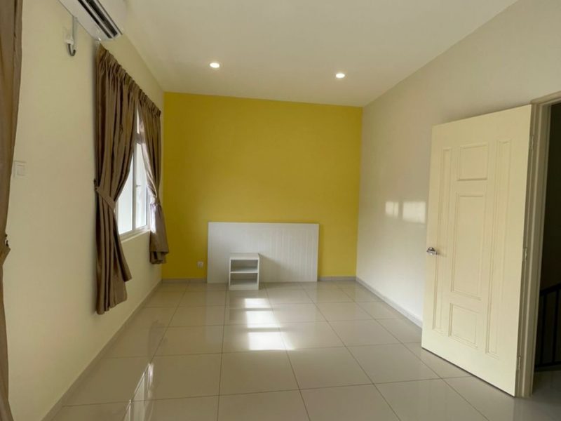 Sierra Pinang 3 Storey Terrace Balik Pulau For Rent