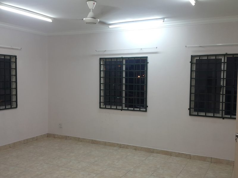 Master Room at Seri Kembangan