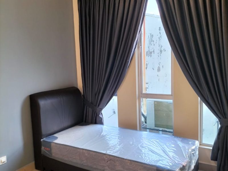 ✨LANDED HOUSE NEAR HELP Uni✅@ SUBANG 2, Newly Renovated, Single Room With Aircond