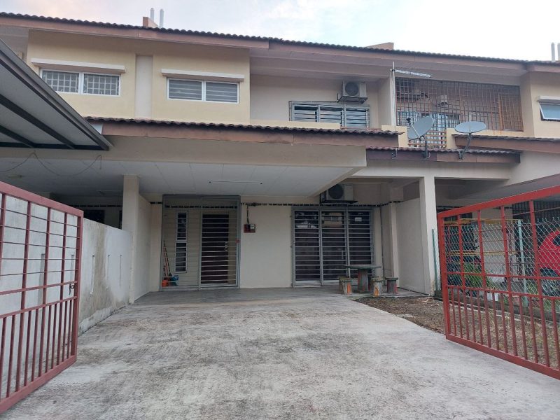 Fully Furnished Double Storey Terrace House, Alam Suria, Puncak Alam