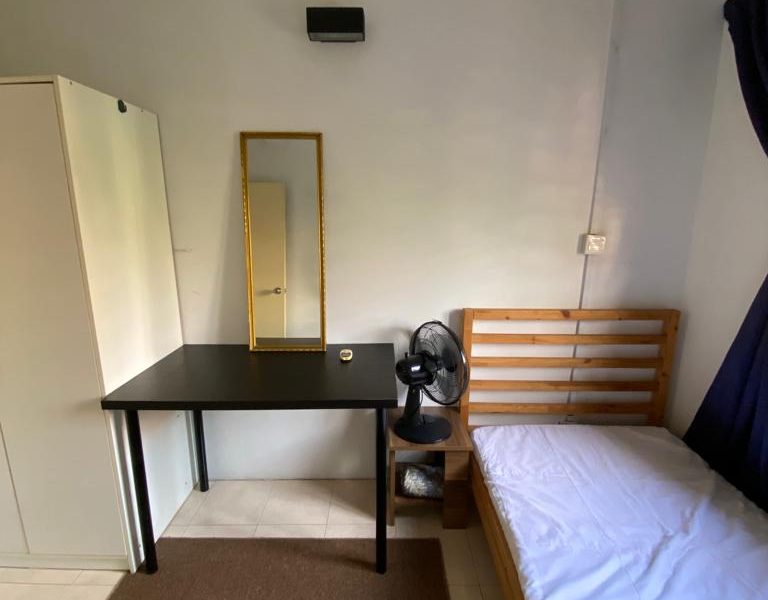 RM450 SMALL ROOM FOR RENT ( KEMASUKKAN SEGERA JANUARY 2024 )