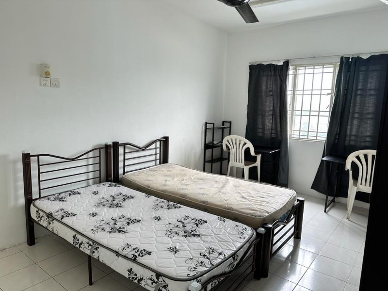 Angkasa condo (short walking distance to UCSI), Fully furnished Master bedroom with attached bathroom