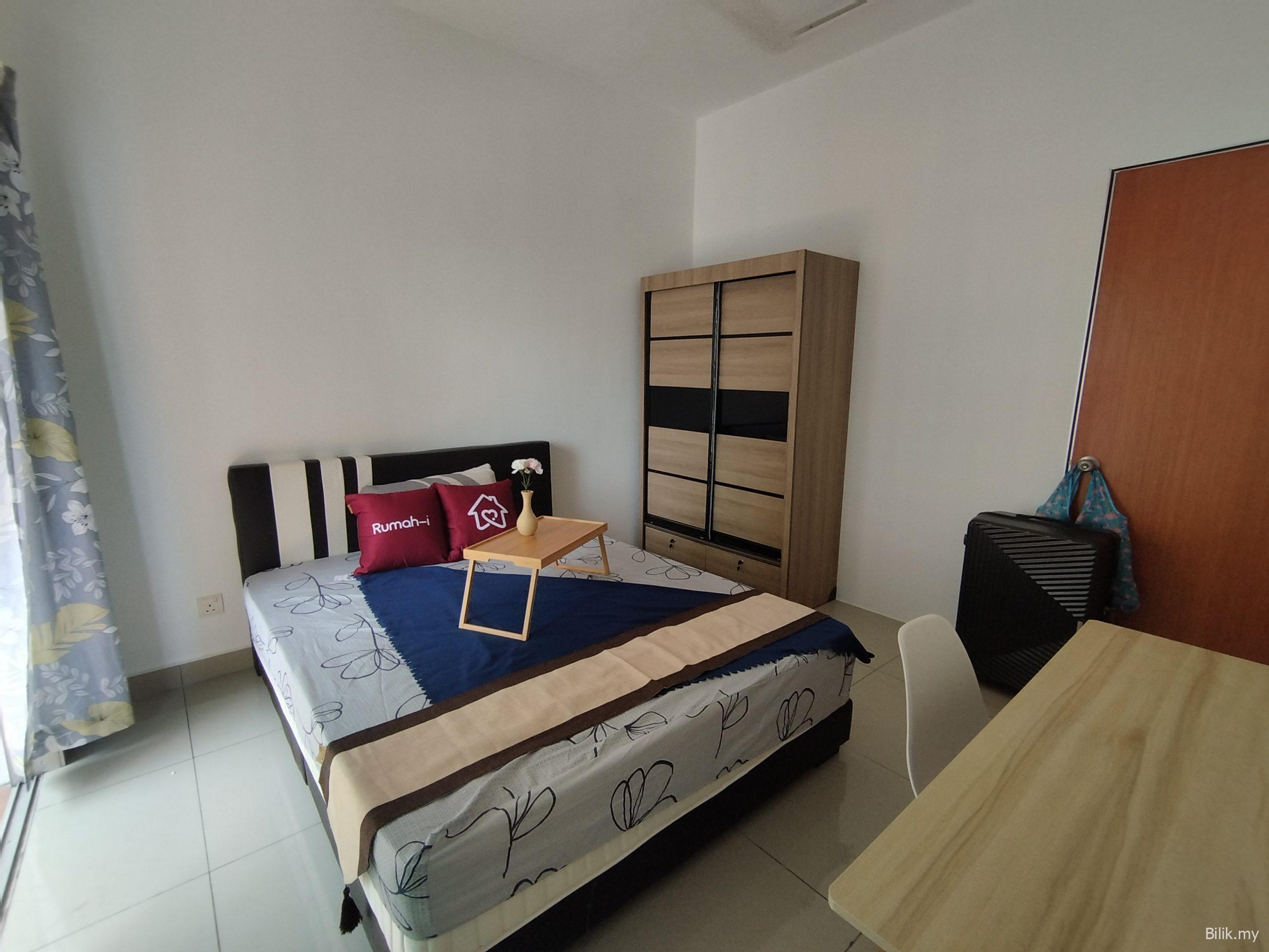 Balcony middle room - Bilik.my