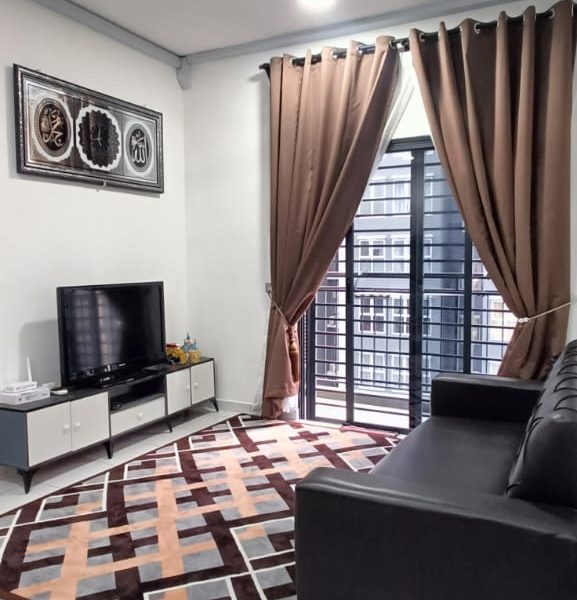 Low Deposit (Fully Furnished- With 3 Aircond) - Residensi Mutiara, Kajang 2 For Rent