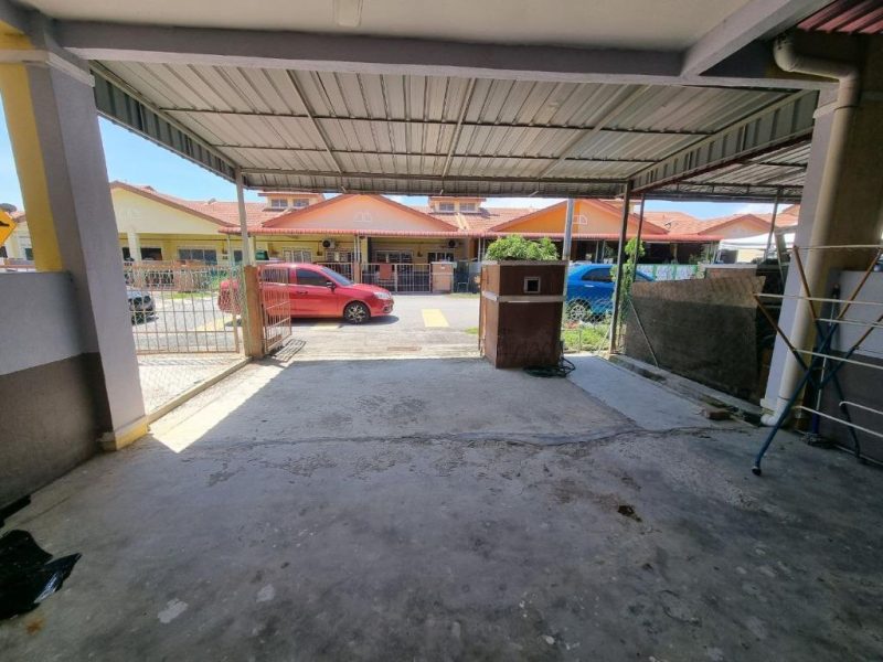 Bilik sewa Lelaki di Taman Langat Utama, KLIA, KLIA2, Mitsui, Tabung Haji