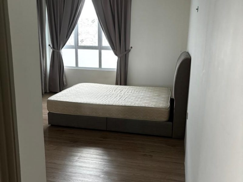 Room for Rent in Kuching (Near Airport, Farley)