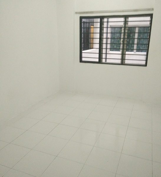 Suria Residence Block A, Bandar Mahkota Cheras 2 Spacious Rooms to Rent (Prefer Chinese/ Malay Male Working Executives):
