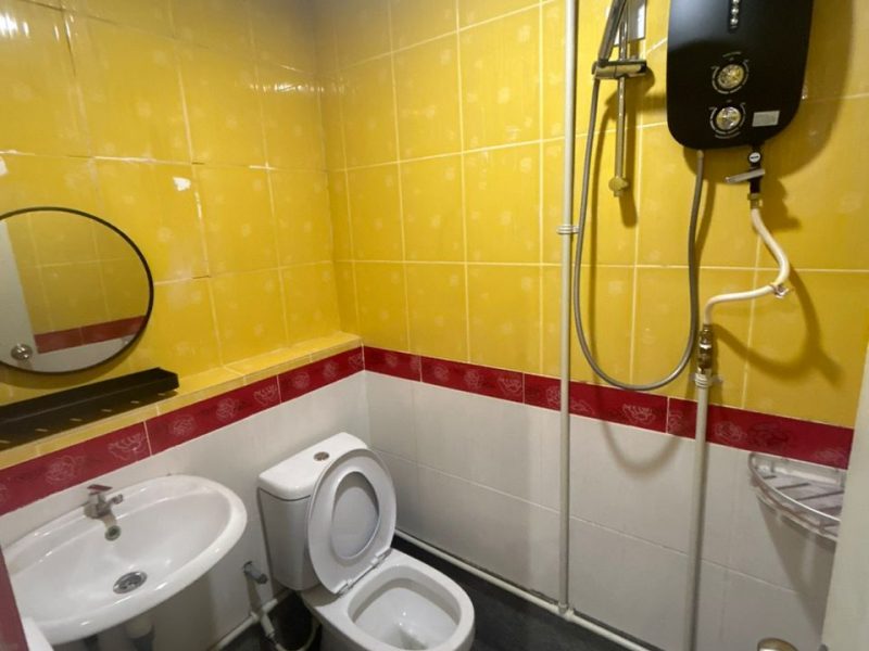 Chinese New Year Promo Check this Room attach with Toilet near TRX