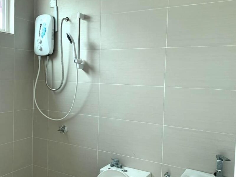 Fully Furnished Single Room near Seremban 2– Bandar Sri Sendayan RM480 /month | FREE Utilities & WiFi