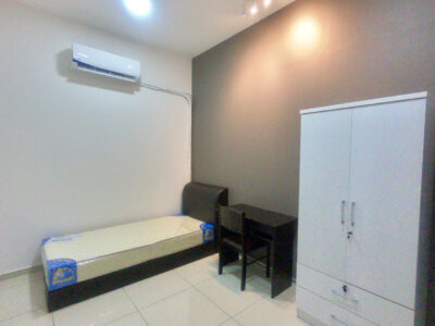 Fully Furnished Single Room – Bandar Sri Sendayan RM550 Fully Furnished ｜Free Wi-Fi