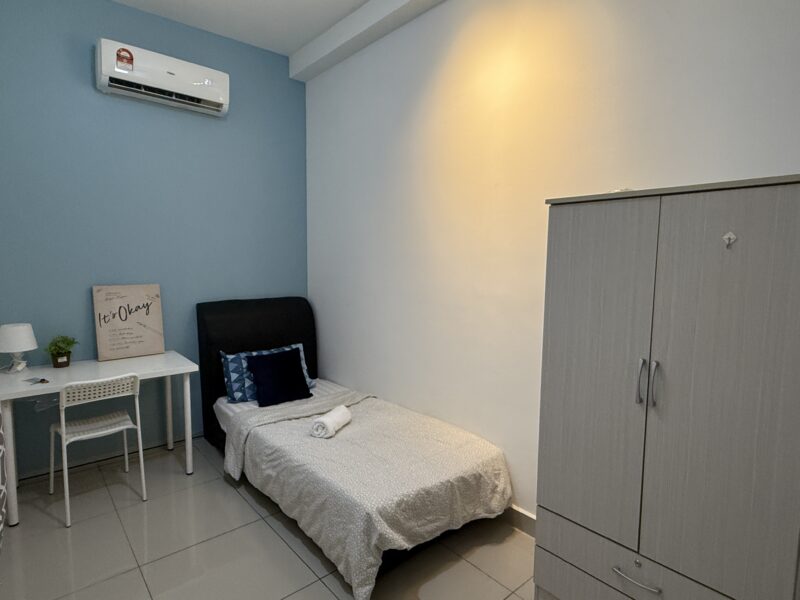 Fully Furnished Room in Taman Mas Puchong(D’aman residence)