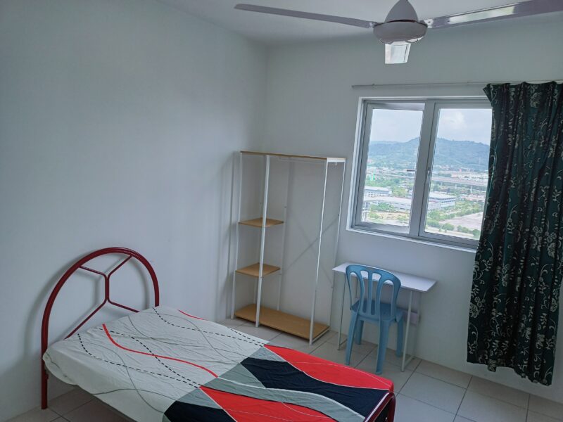 Medium Room at PPA1M Bukit Jalil, KL near to LRT Bukit Jalil, ASTRO, APU