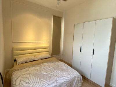 Middle room no partition room