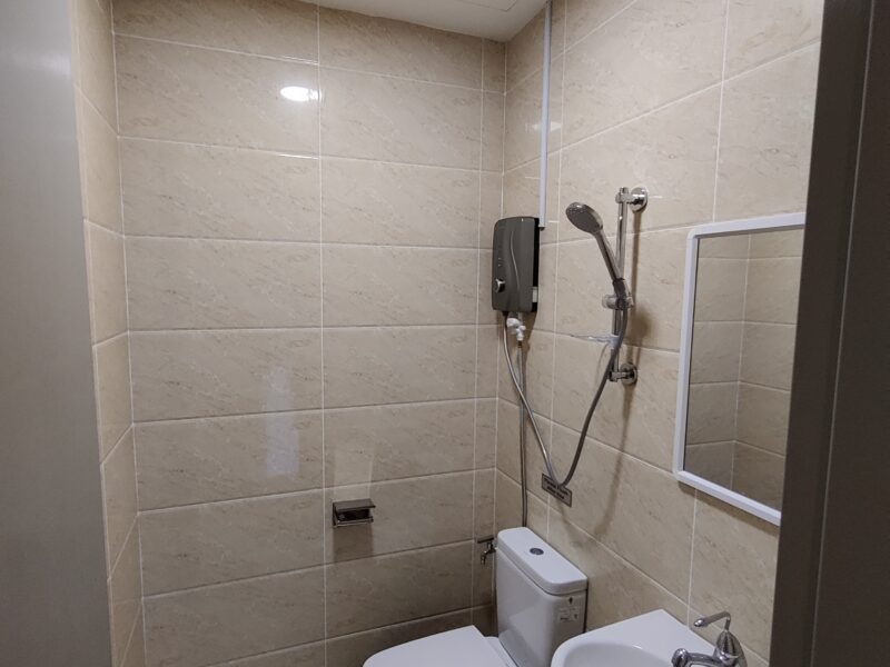 Master Room with Private Detached Bathroom – One Residence, Kuala Lumpur