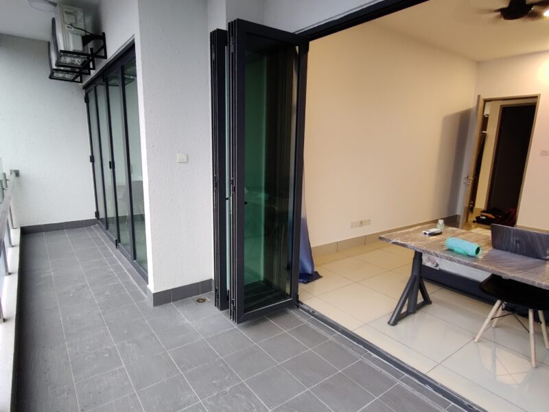 Master Room with Private Detached Bathroom – One Residence, Kuala Lumpur