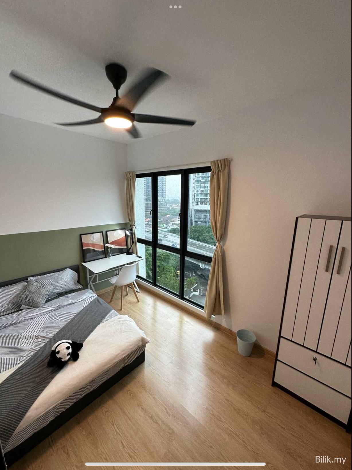 Middle room - Bilik.my