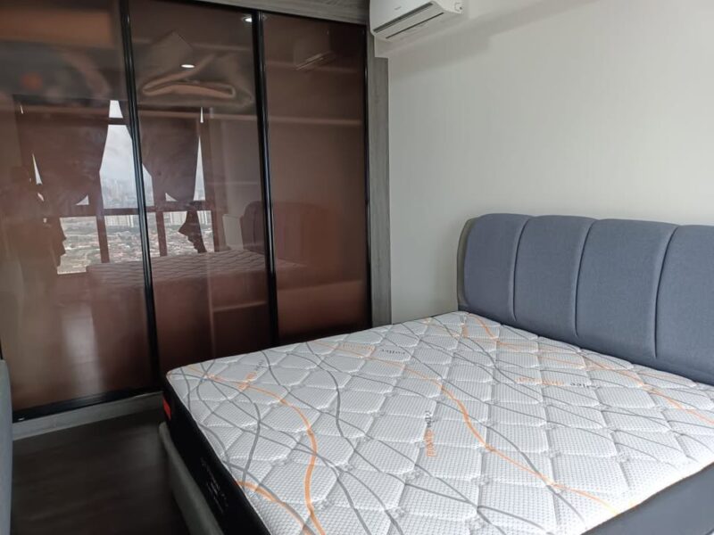 Fully Furnished Studio Room For Rent