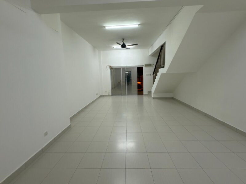 HOUESE FOR RENTAL BANDAR RINCHING , SEMENYIH