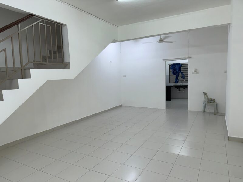 HOUESE FOR RENTAL BANDAR RINCHING , SEMENYIH