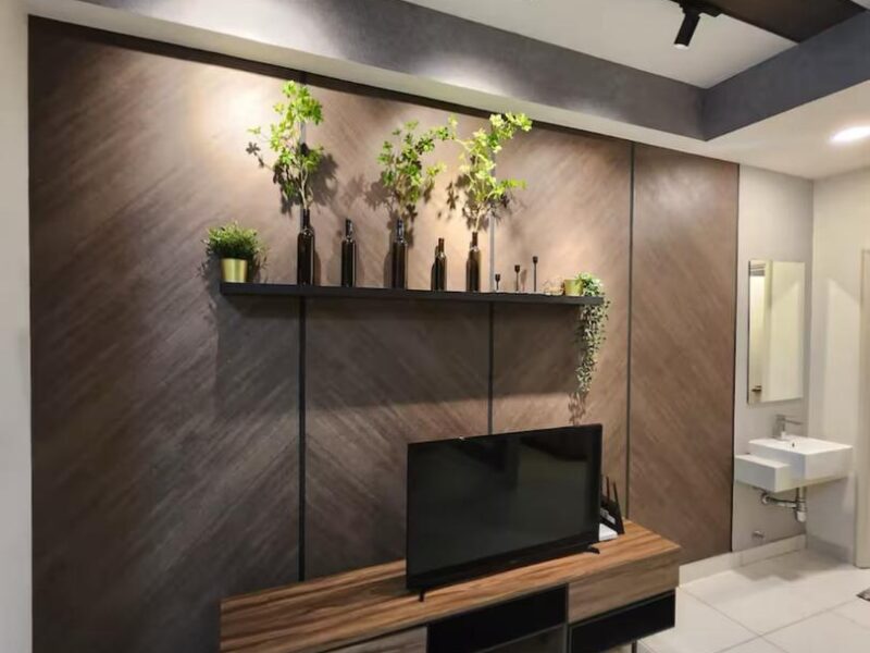 Studio unit for rent