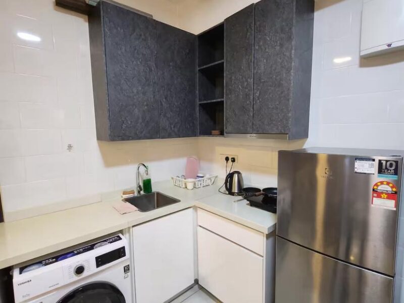 Studio unit for rent