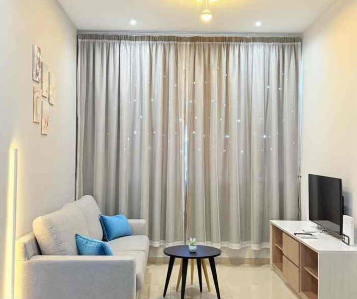 Studio unit for rent
