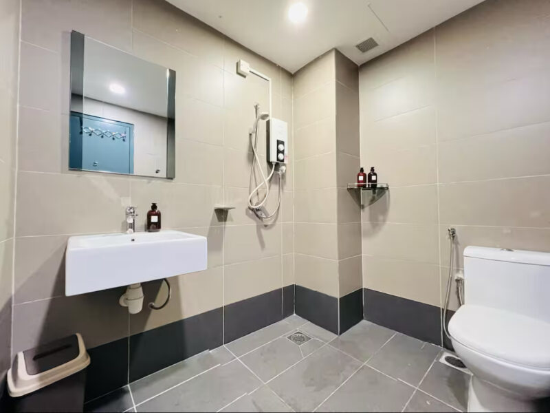 FULLY FURNISHED STUDIO ROOM FOR RENT
