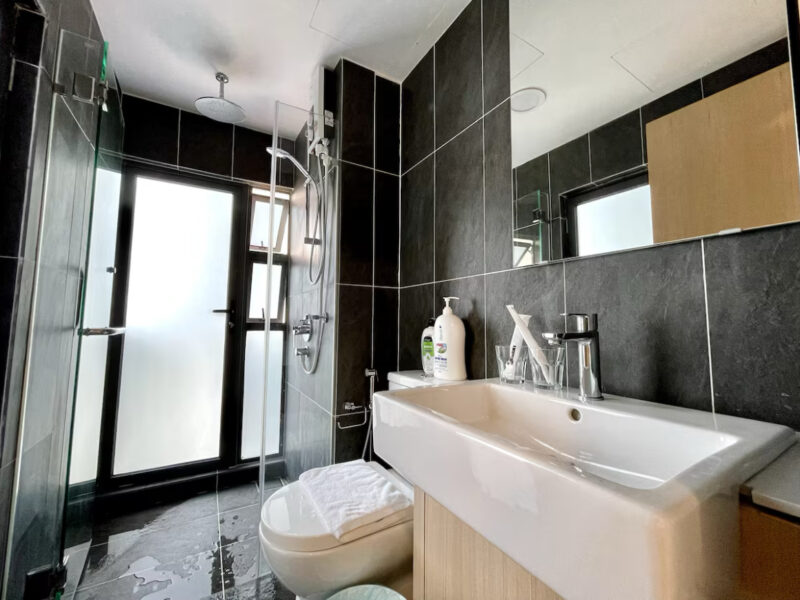 FULLY FURNISHED STUDIO ROOM