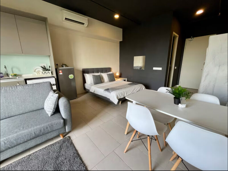 FULLY FURNISHED STUDIO ROOM