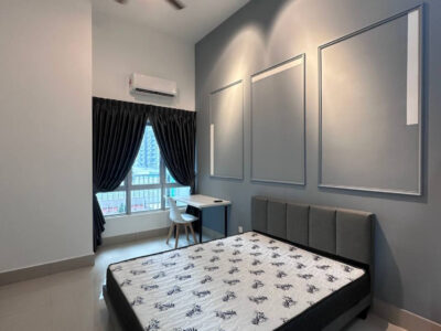 Razak city middle room