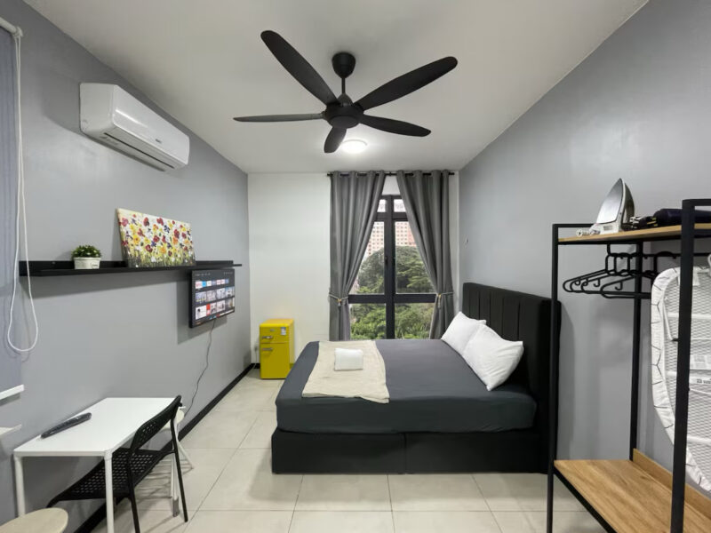 Studio unit for rent