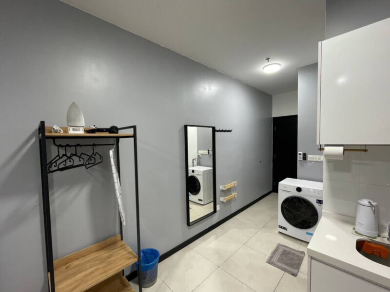 Studio unit for rent