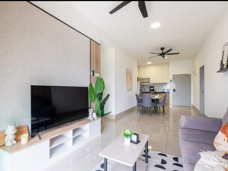 Studio until for rent