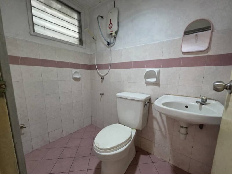 Condominium For Rent