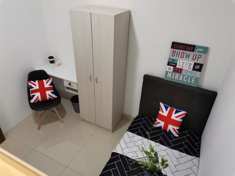 Small Room Single Bed - SYMPHONY TOWER