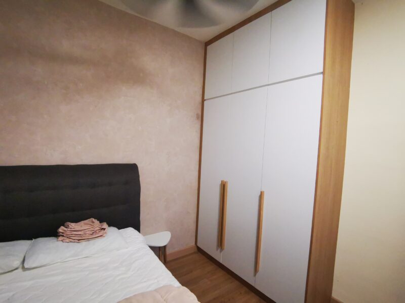 Bedroom for lady only at Saville Cheras Condo linked to Sri Raya MRT Station