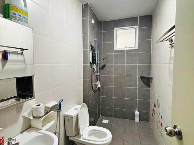 Fully Furnished Studio