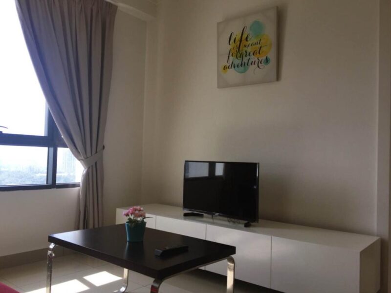 Fully Furnished Middle Room With Private bathroom