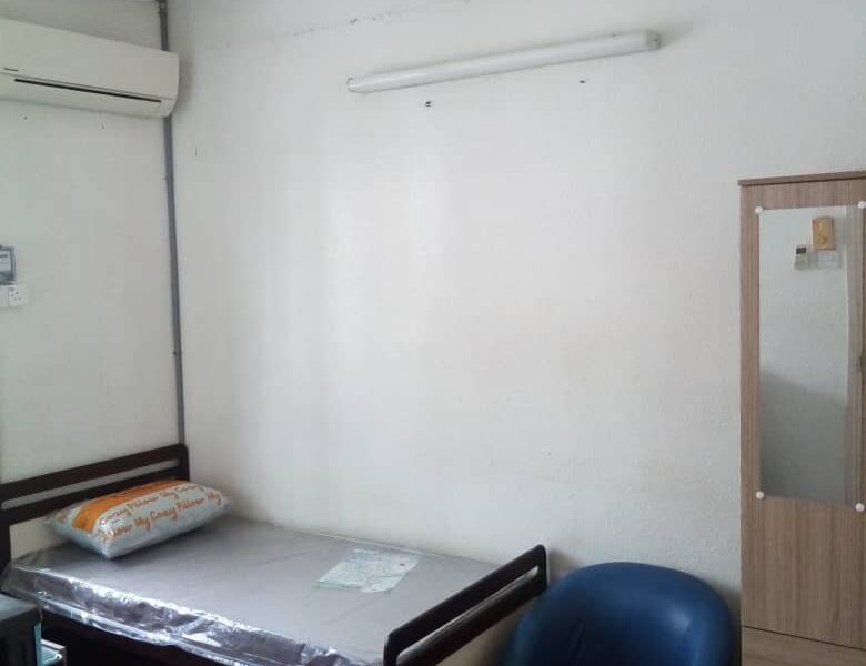 Melati Apartment next to FTZ area (near Intel)