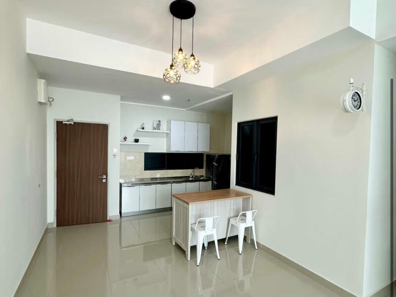 A Fully Furnished Single Room