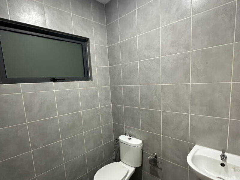 A Fully Furnished Single Room