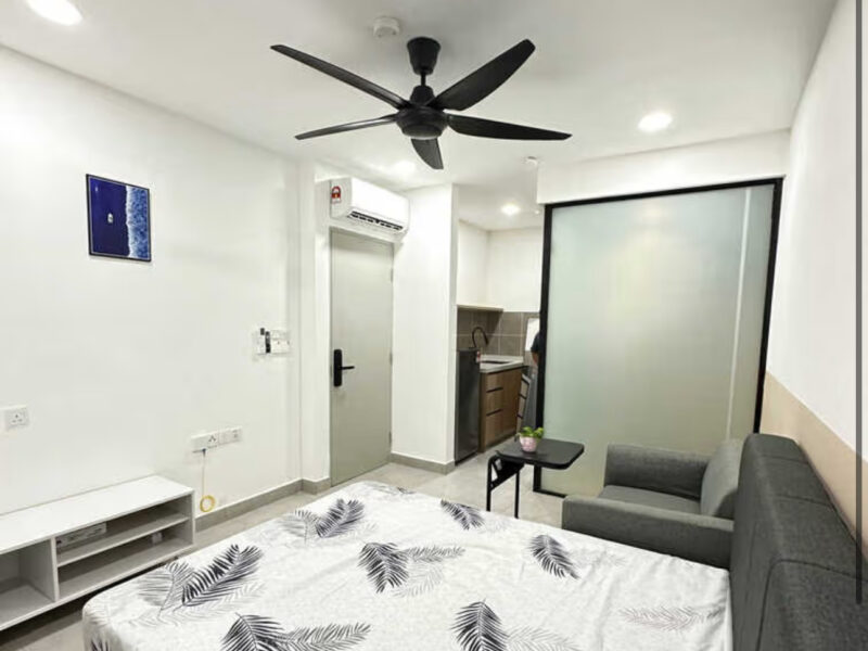 A Fully Furnished Studio Room For Rent