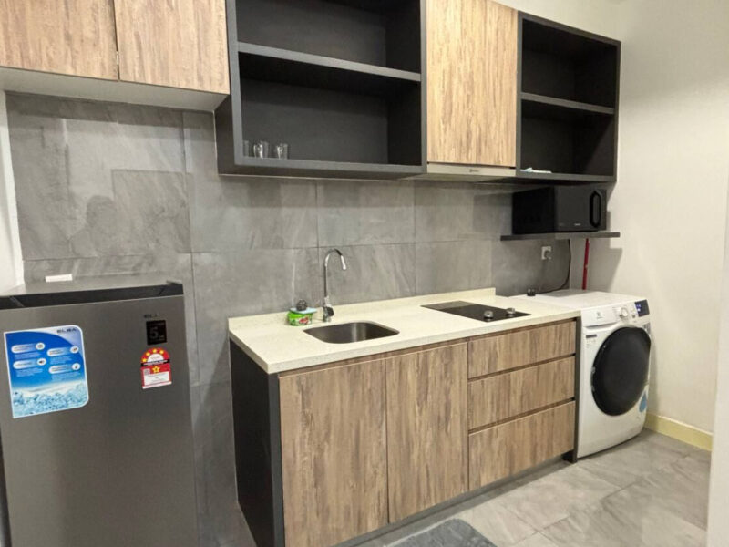 A Fully Furnished Studio