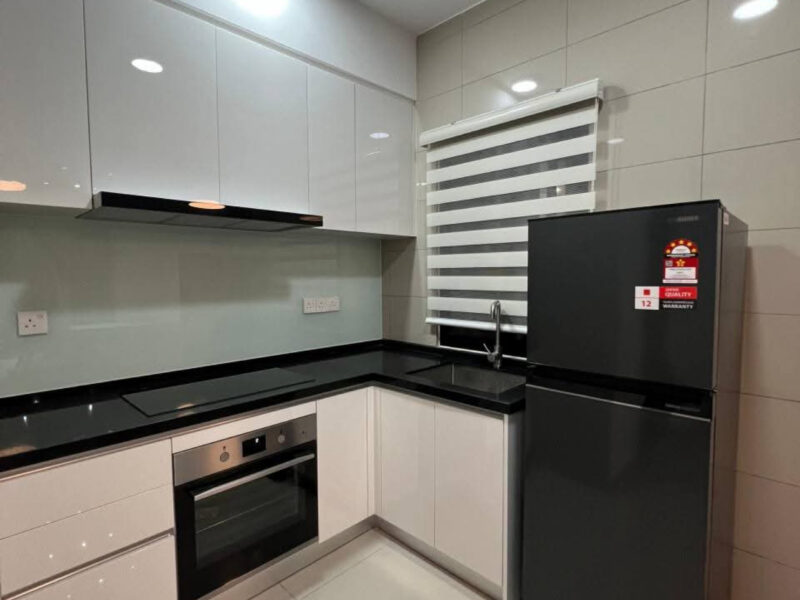 Fully furnished studio at Villa Scott Condominium