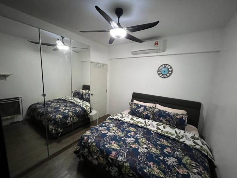 Fully furnished studio