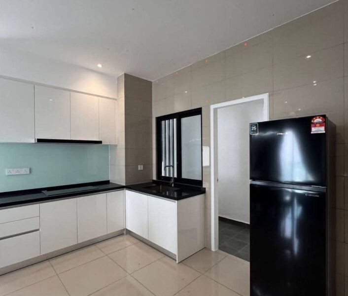 Fully Furnished Studio