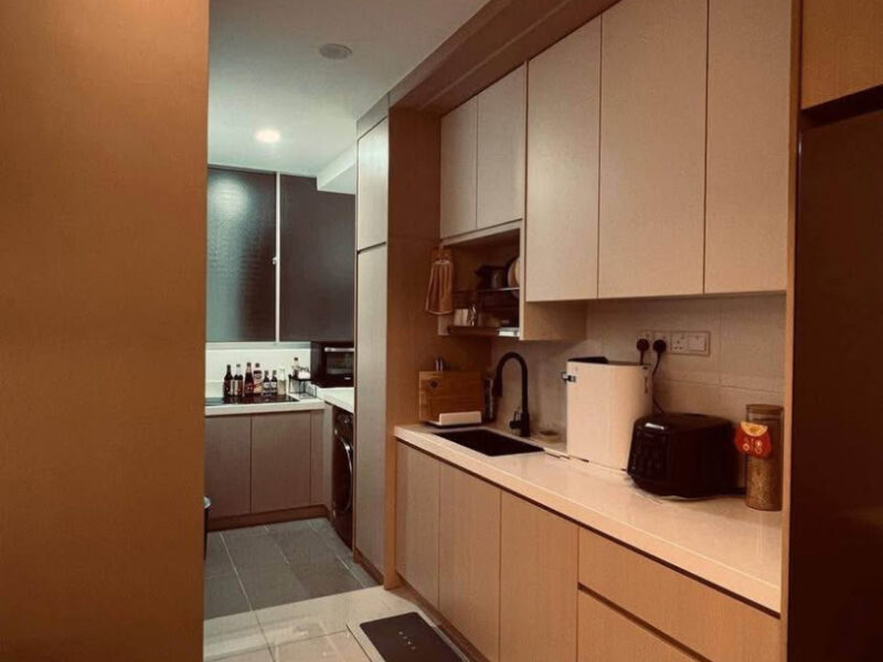 Fully furnished studio